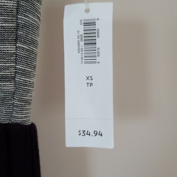 Old Navy Dress - Picture 4 of 6